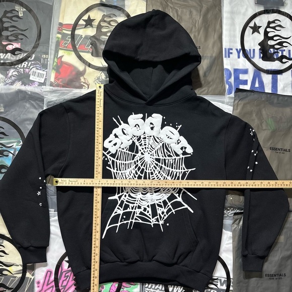 Sp5der Women Chic Black Hoodie with Web Graphic - Picture 4 of 6